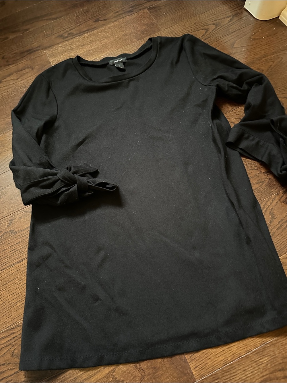 Halogen Black Long Sleeve Crew Top with Sleeve Ties